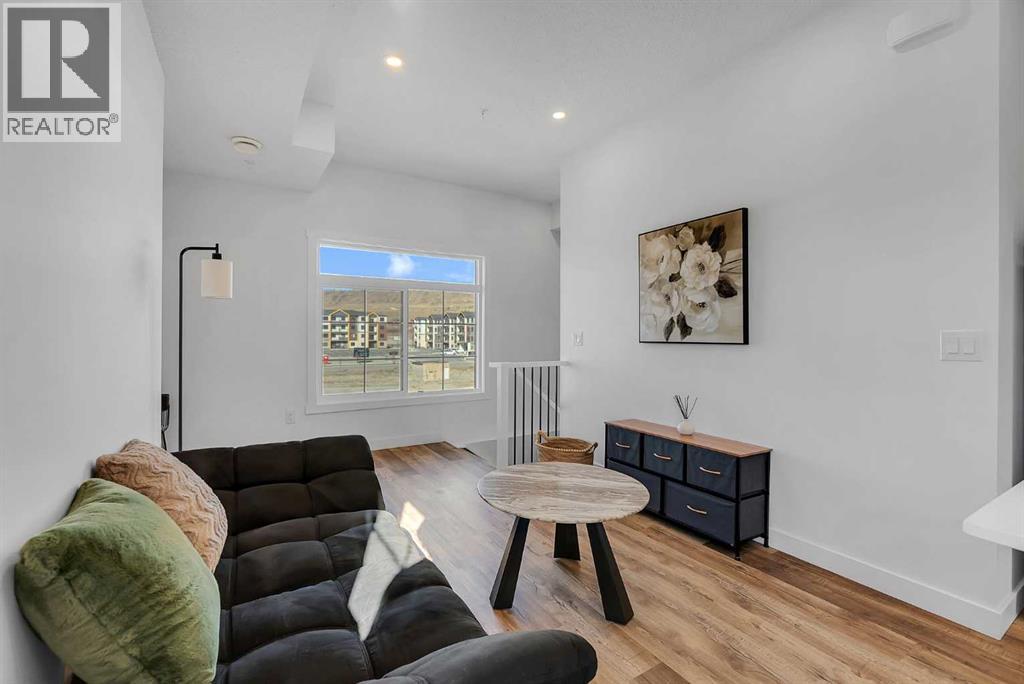 111, 156 Park Street, photo 7 of 30
