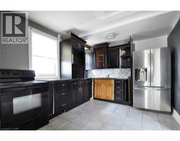 13 1/2 Waterside Avenue, Cambridge, ON N1R1E8 Photo 9