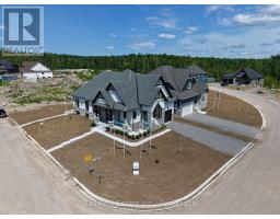9 Hemlock Crescent, Kawartha Lakes, ON K0M1A0 Photo 17