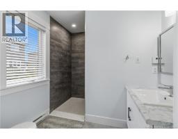 70 Satara Drive, Moncton, NB E1G6A6 Photo 28