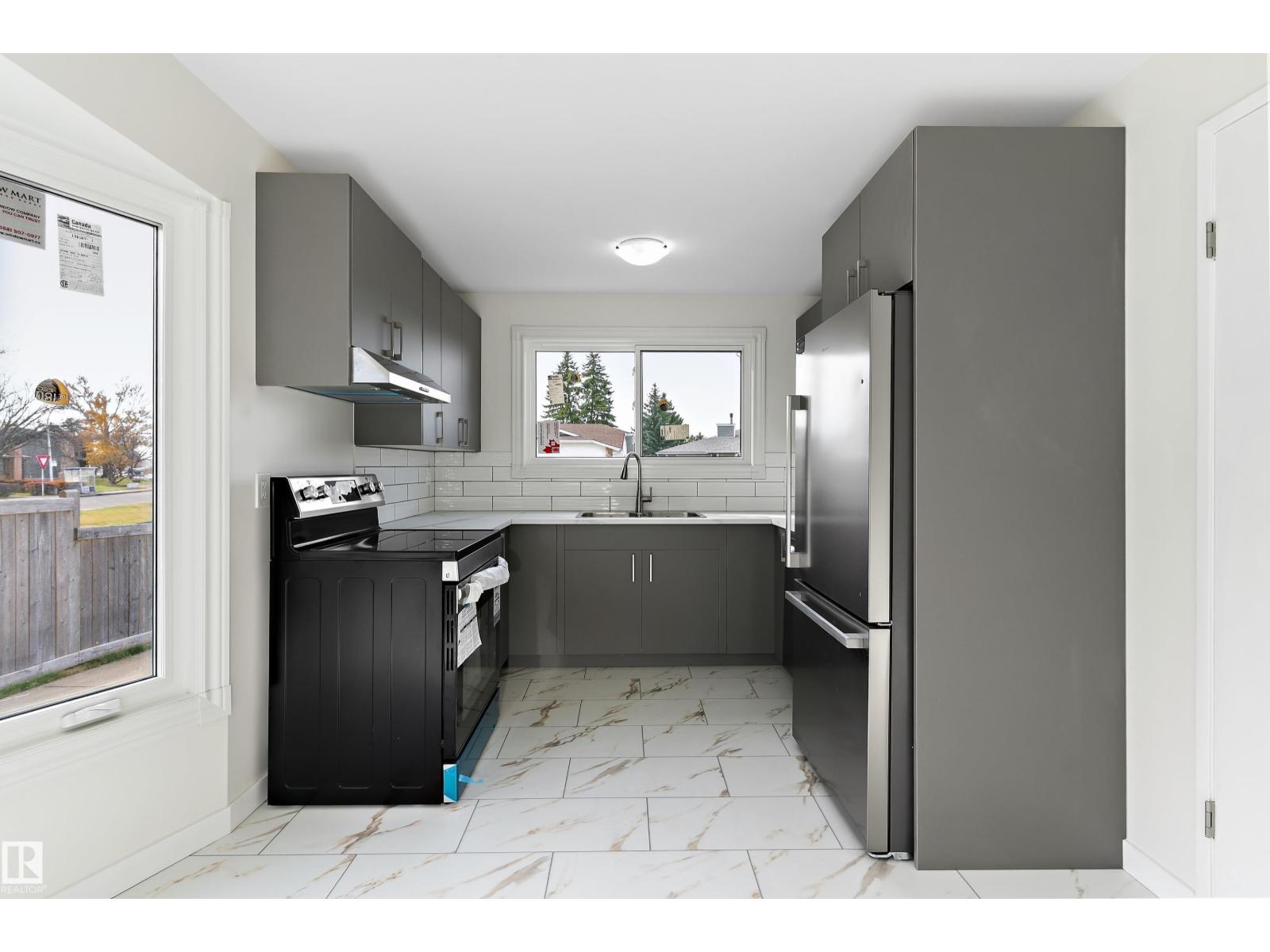 156 DUNLUCE RD NW, Edmonton — photo 11