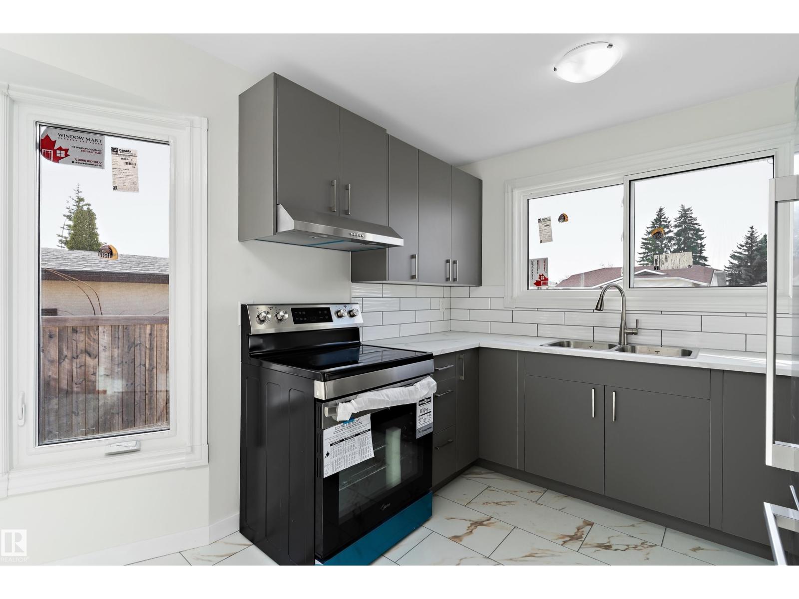156 DUNLUCE RD NW, Edmonton — photo 13