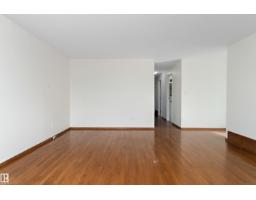 156 Dunluce Rd Nw, Edmonton, AB T5X4N9 Photo 9