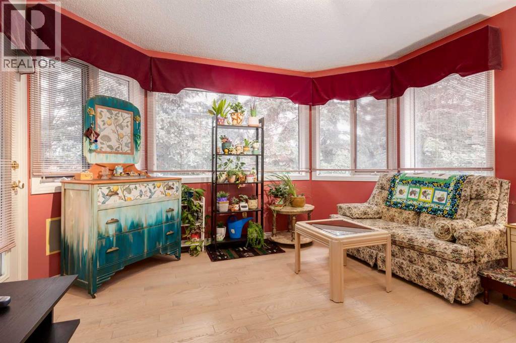 660 Coach Grove Road SW, photo 27 of 45