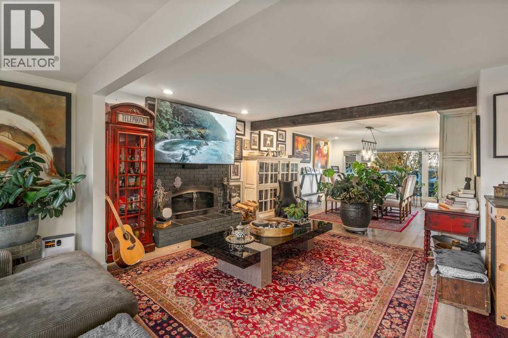 323 Parkridge Green SE, photo 8 of 47