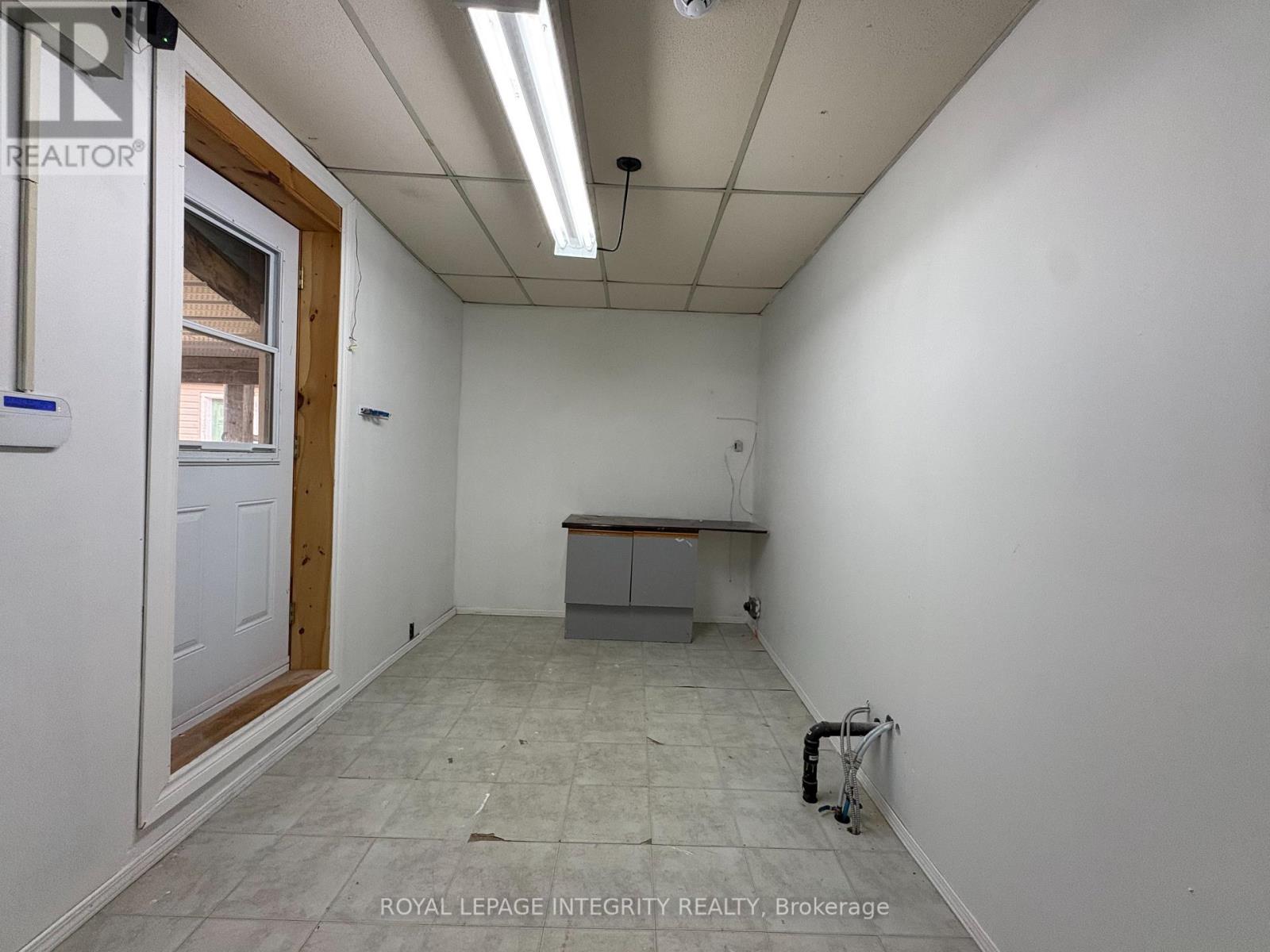 Commercial Properties for Rent in Perth – B – 26 WILSON STREET W – By Peter Sagos - Image 5