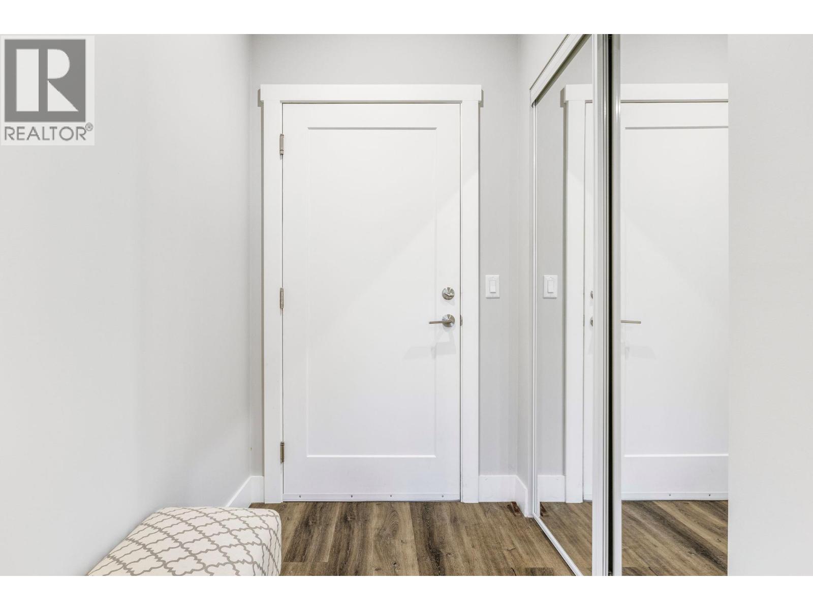 214 3090 Burtch Road, Kelowna