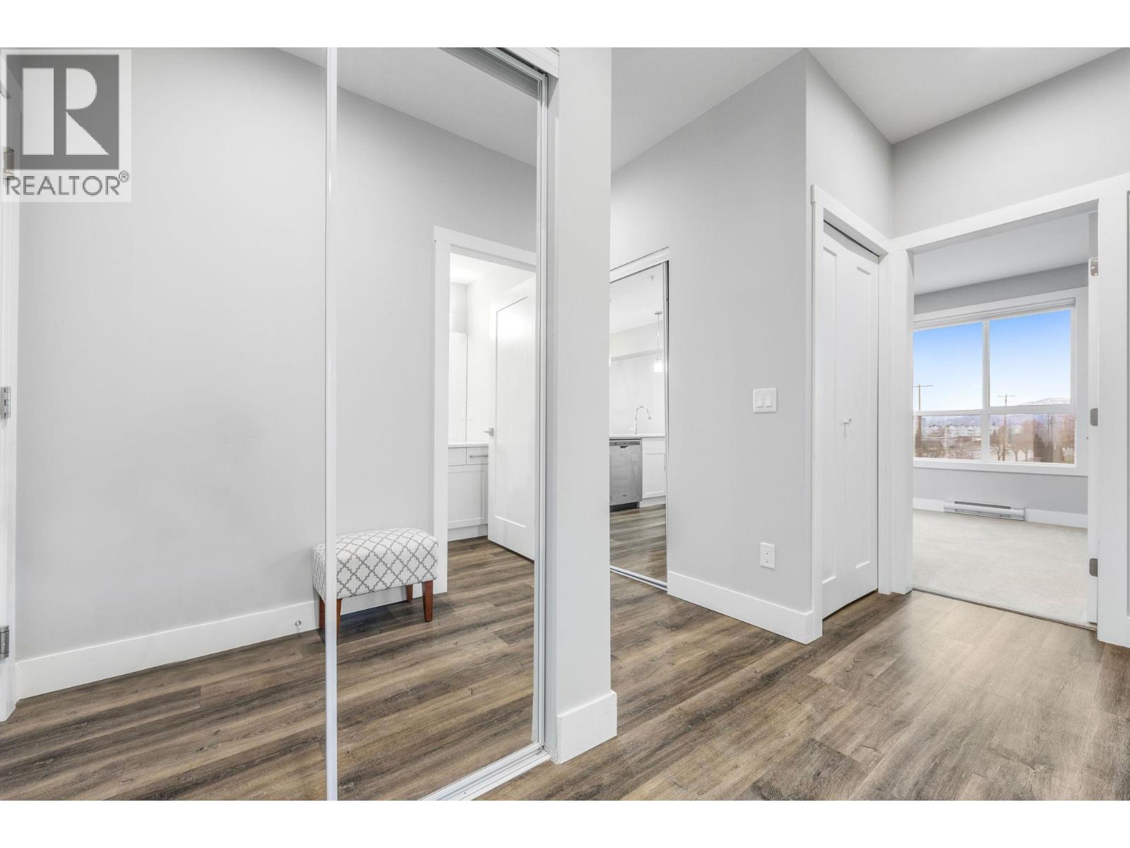214 3090 Burtch Road, Kelowna
