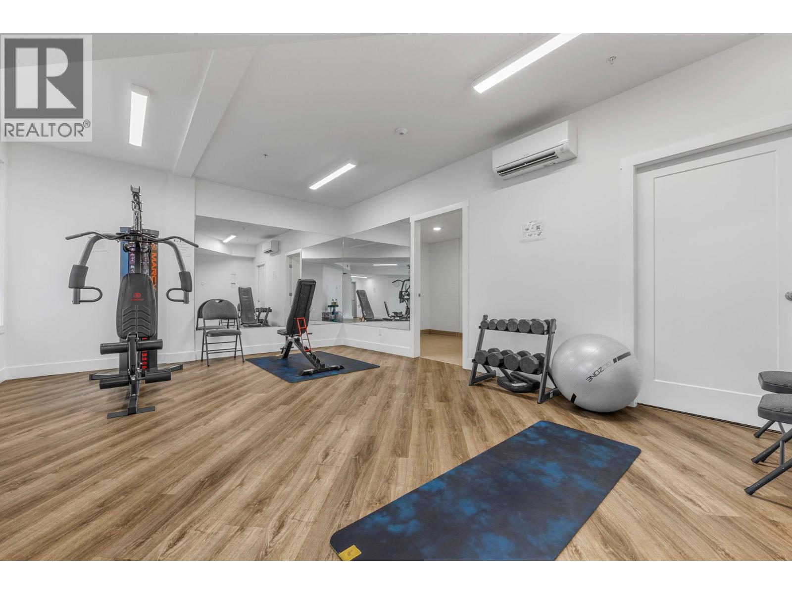 214 3090 Burtch Road, Kelowna