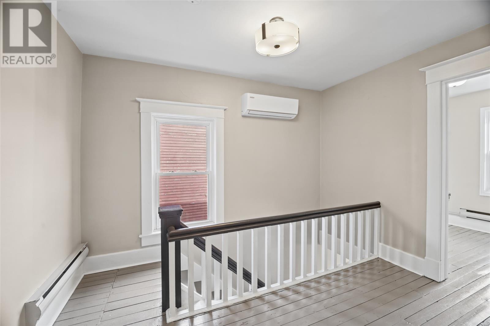 106 Cabot Street - 10