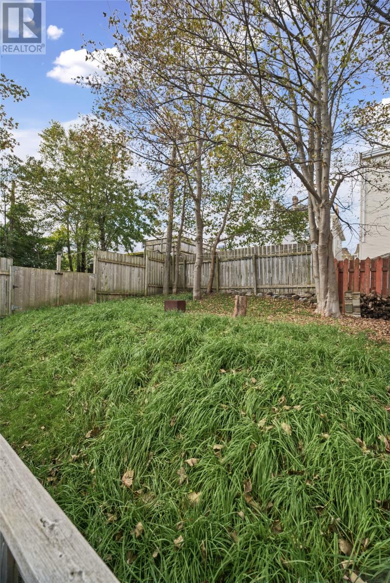 106 Cabot Street - 23