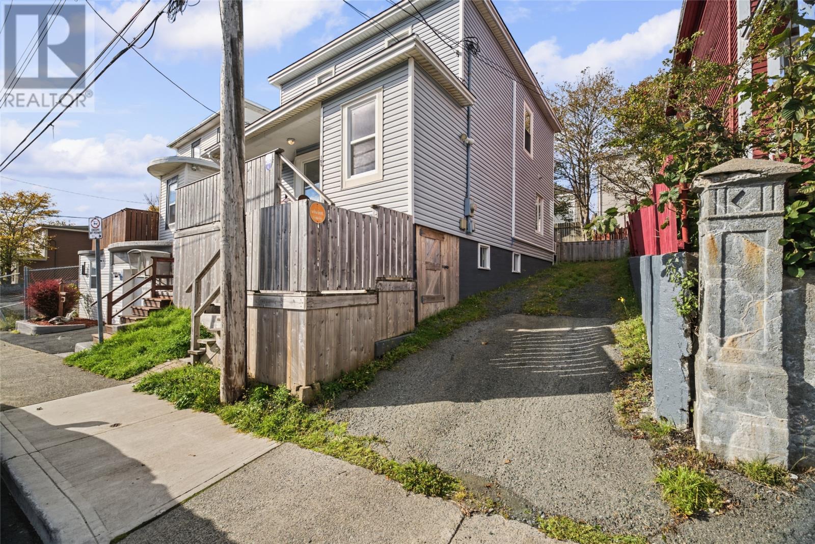 106 Cabot Street - 24