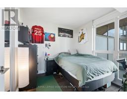 1359 - 209 Fort York Boulevard, Toronto, ON M5V4A1 Photo 13
