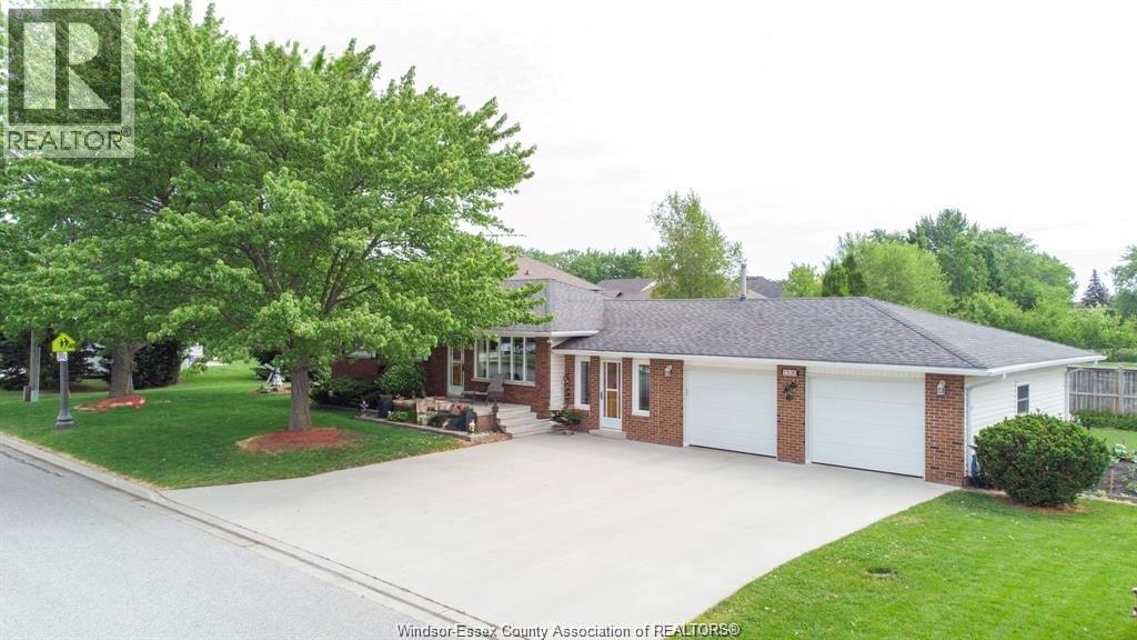 2530 ST . ALPHONSE AVENUE, Tecumseh — photo 4