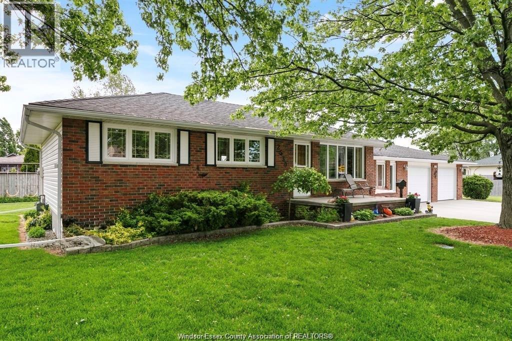 2530 ST . ALPHONSE AVENUE, Tecumseh — photo 3