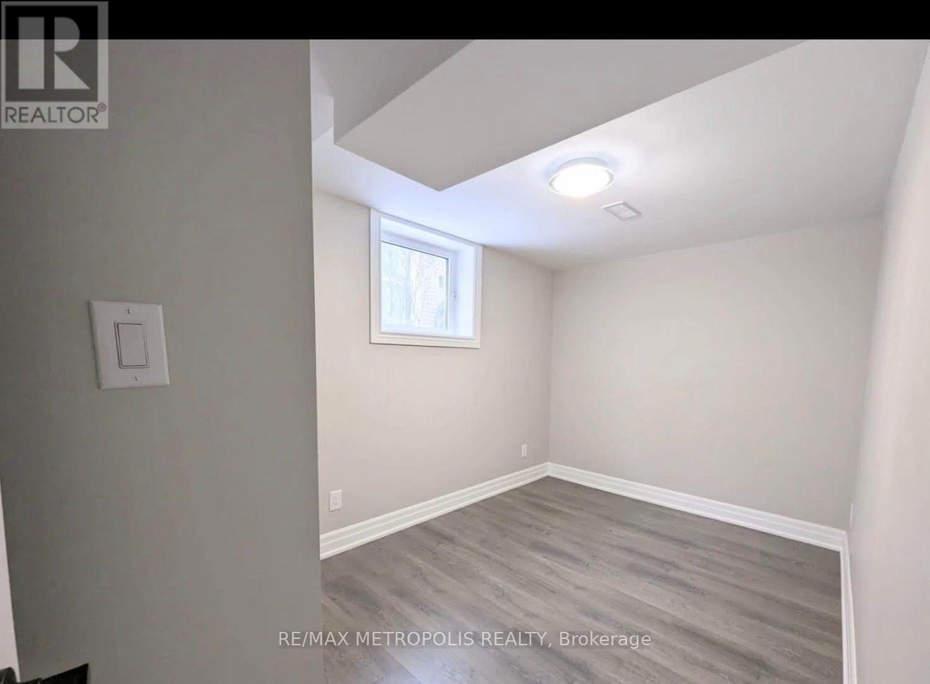 BSMT- 38 O'dell Court, Ajax, ON photo 6