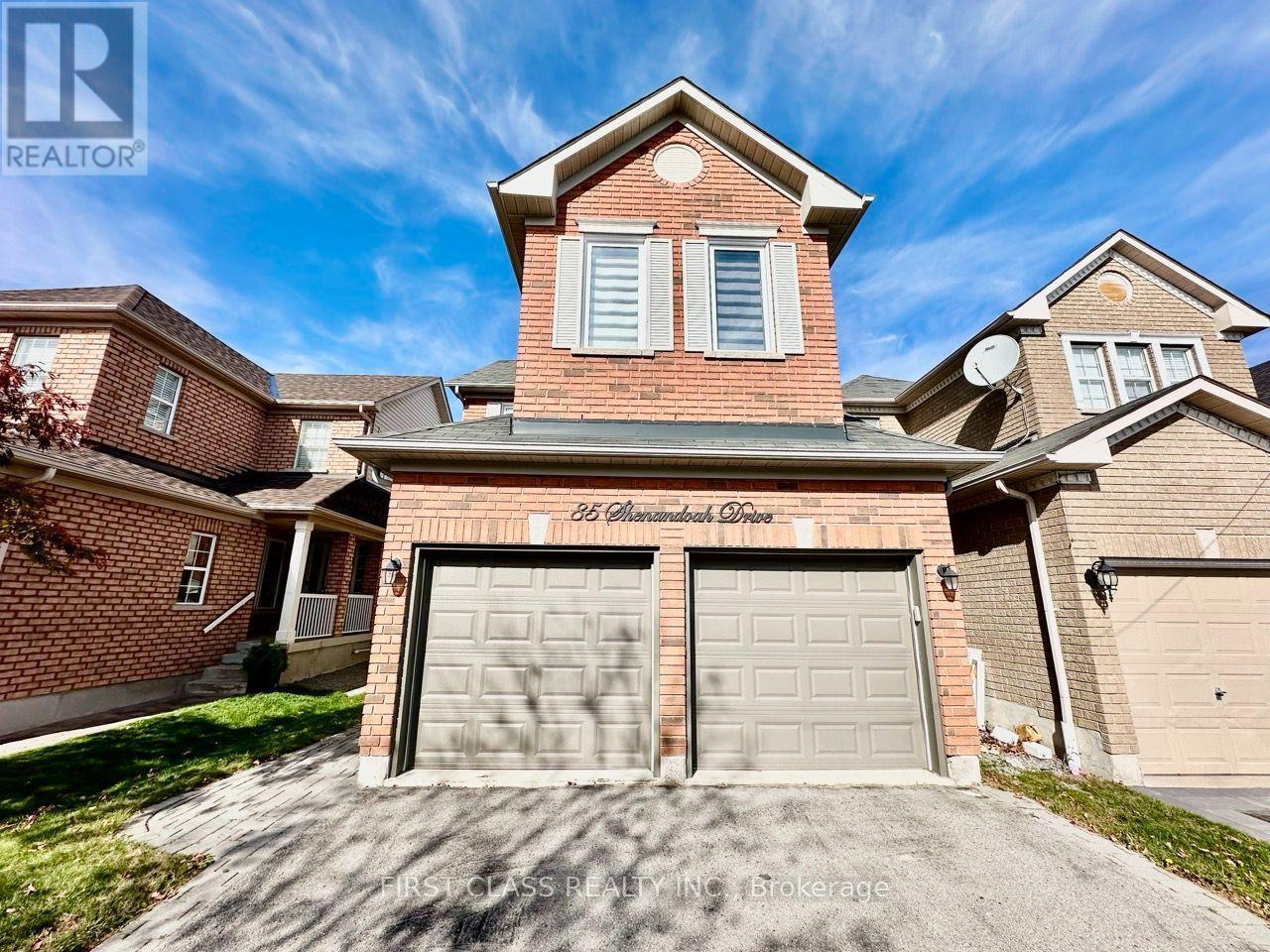 85 Shenandoah Drive, Whitby, ON photo 1
