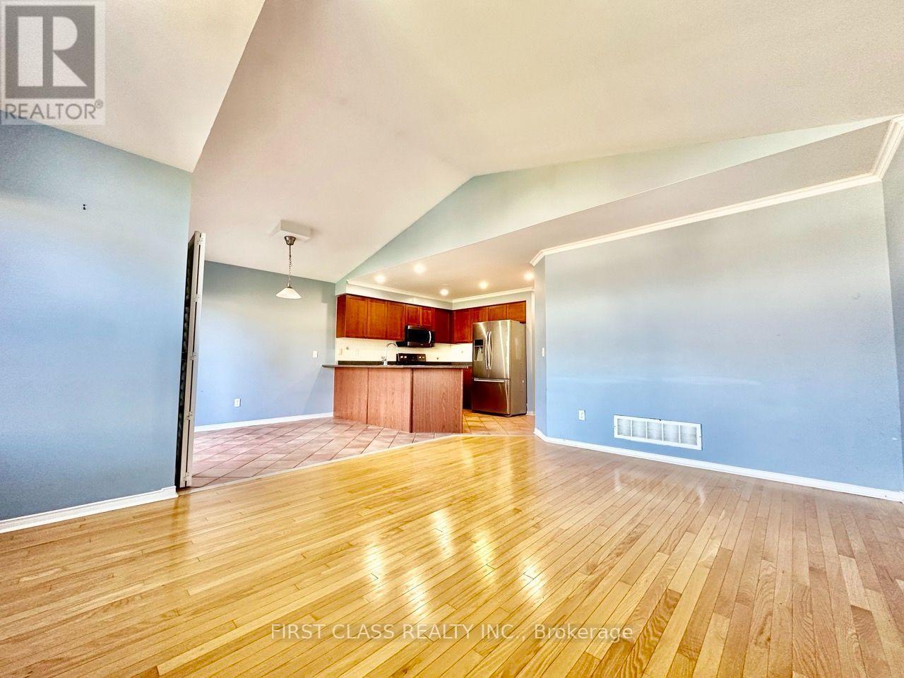 85 Shenandoah Drive, Whitby, ON photo 10