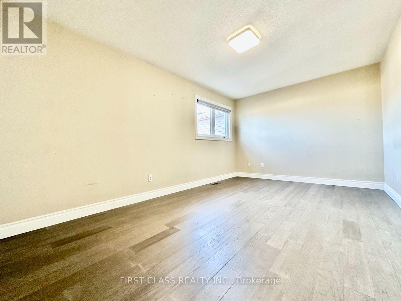 85 Shenandoah Drive, Whitby, ON photo 12