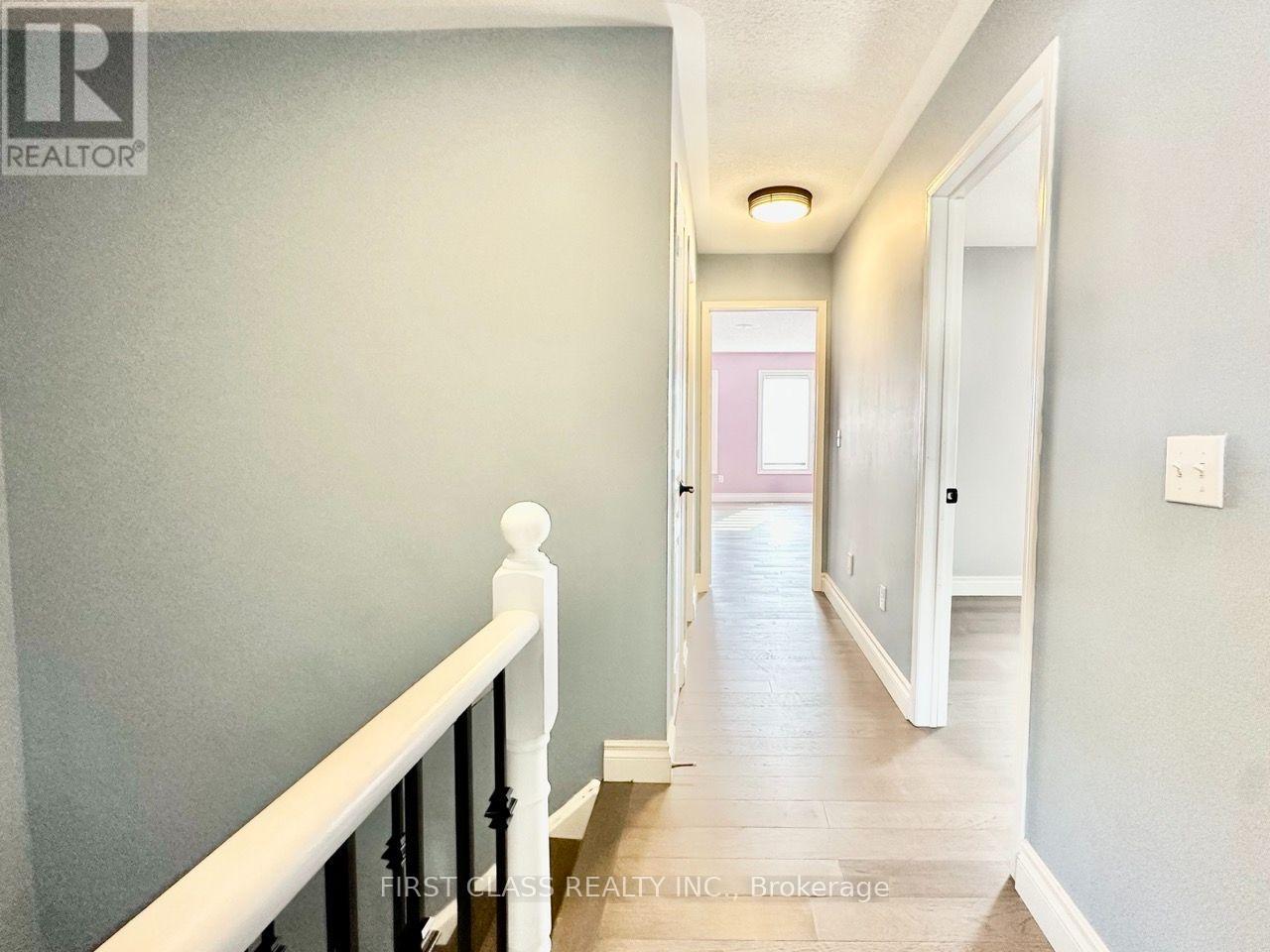 85 Shenandoah Drive, Whitby, ON photo 15