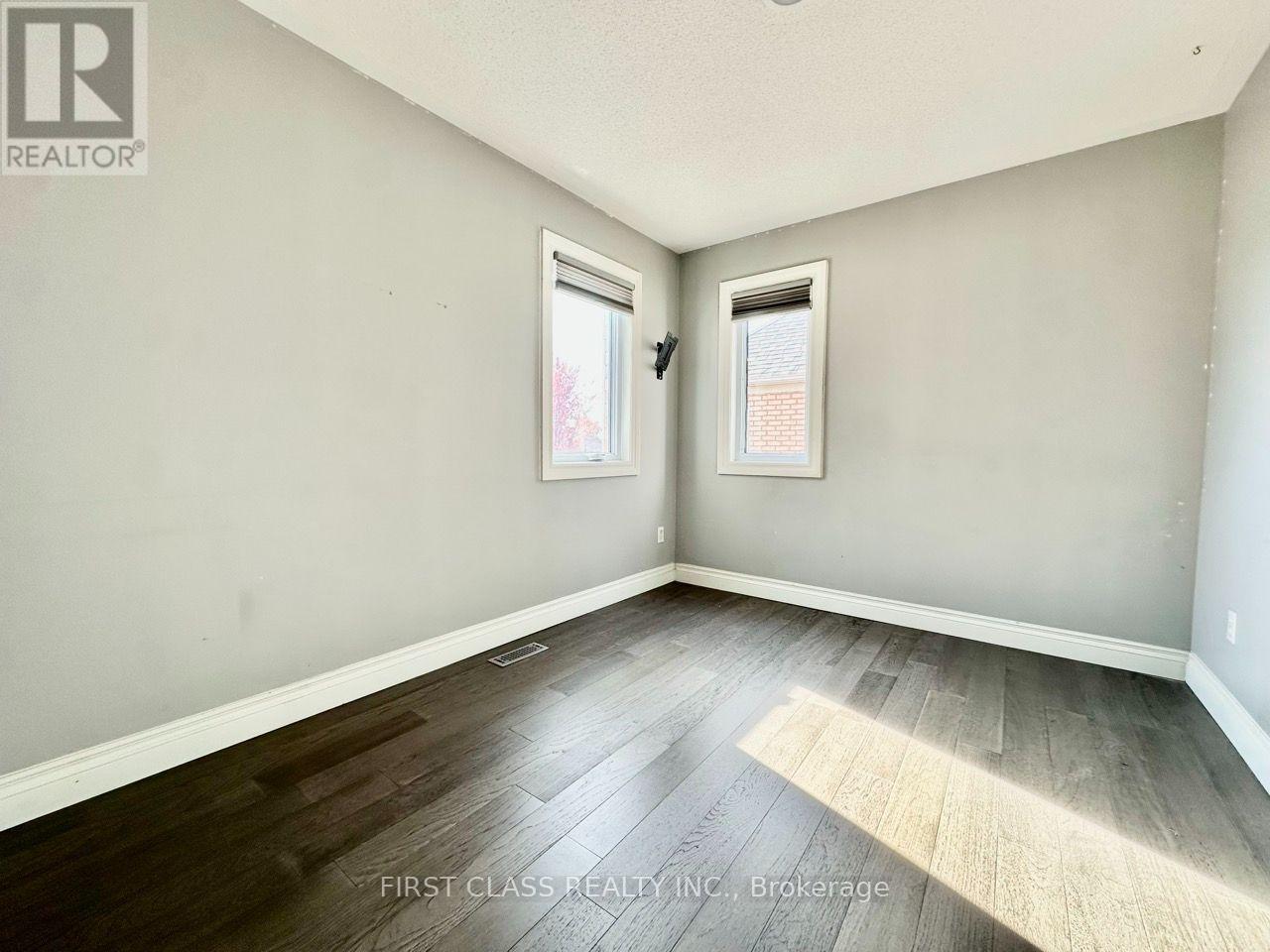 85 Shenandoah Drive, Whitby, ON photo 19