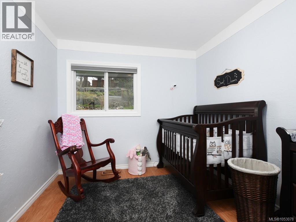  659 Strandlund Avenue, Langford