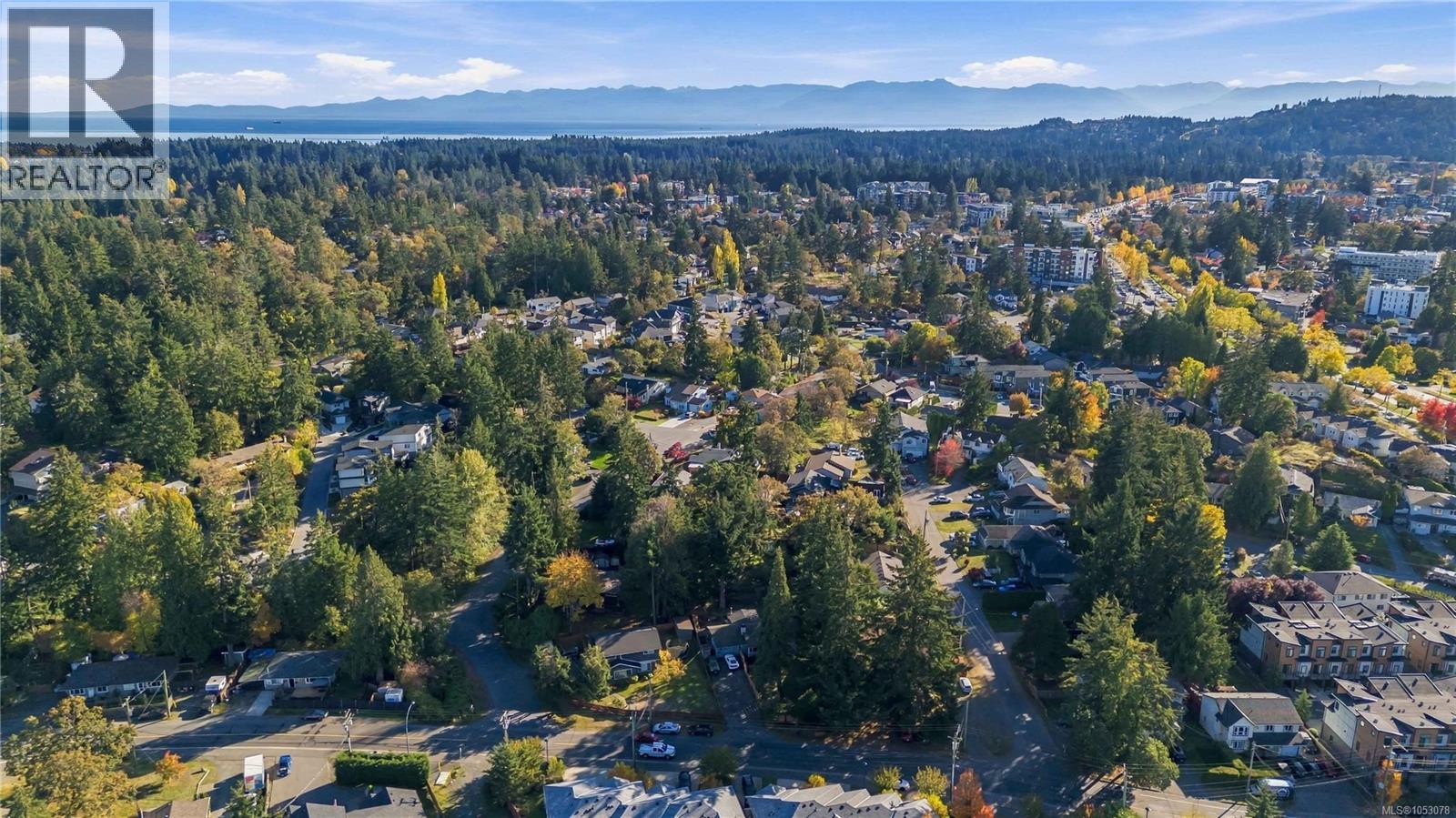  659 Strandlund Avenue, Langford
