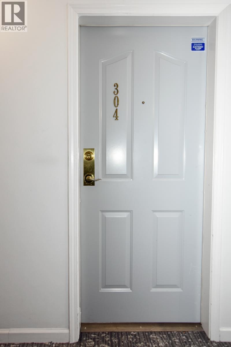 304 719 Princess Street, New Westminster — photo 25