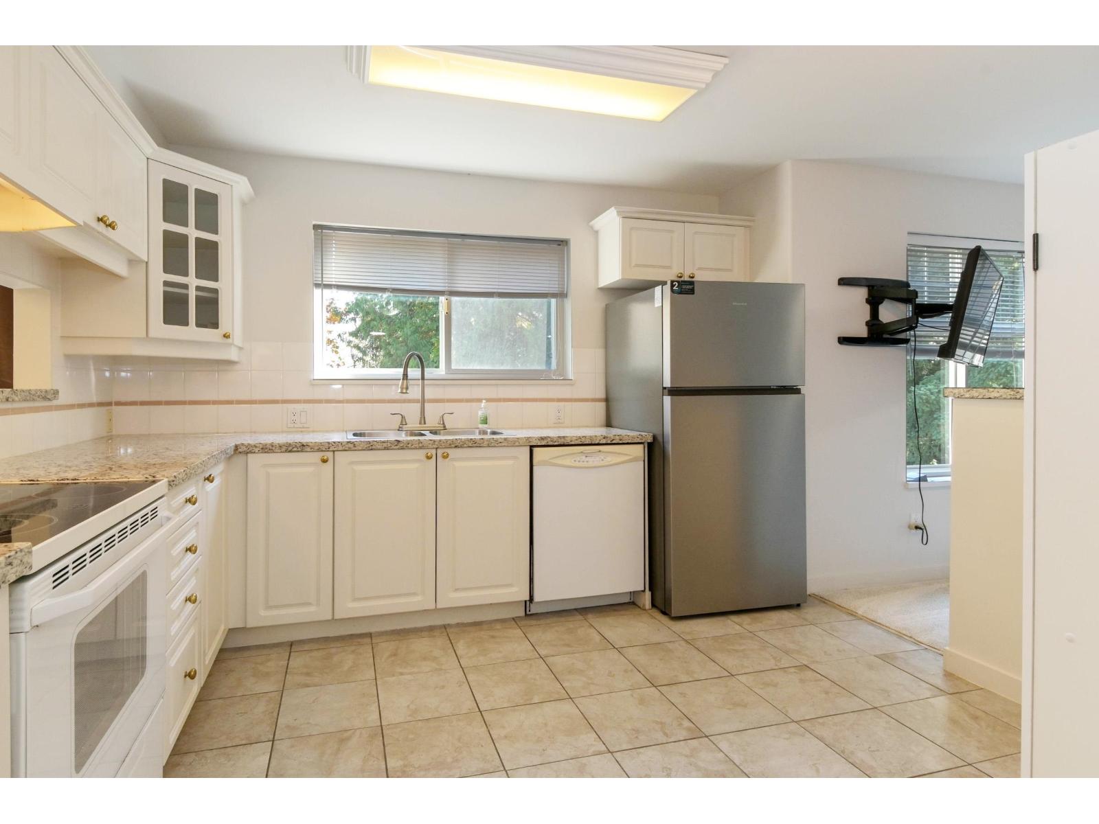 203 8976 208 Street, Langley — photo 9