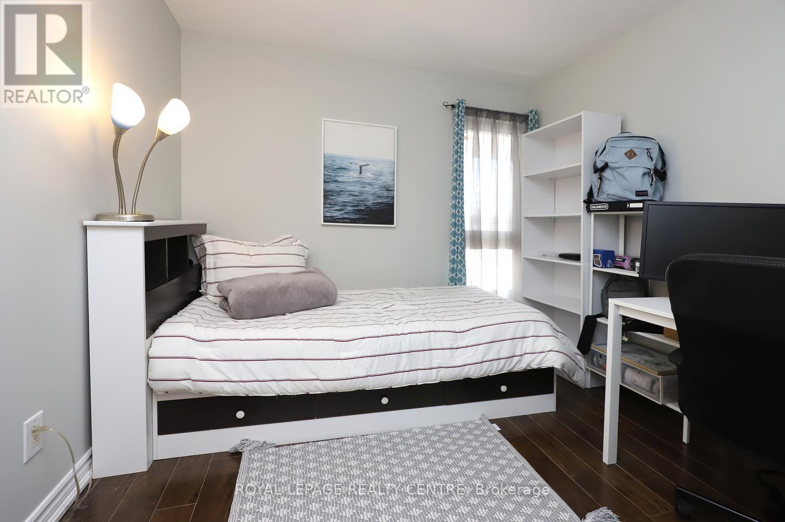 #171 1055 DUNDAS STREET E - 24