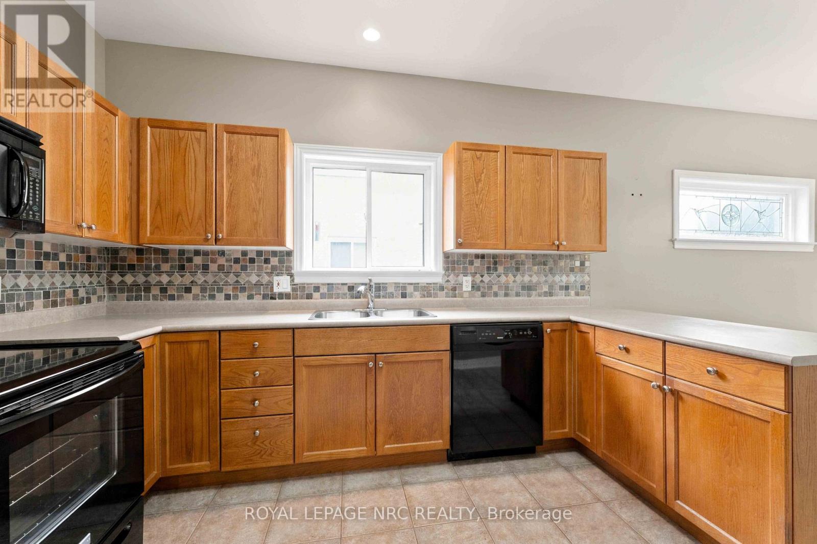 42 Loretta Drive, Niagara-on-the-Lake, ON photo 13