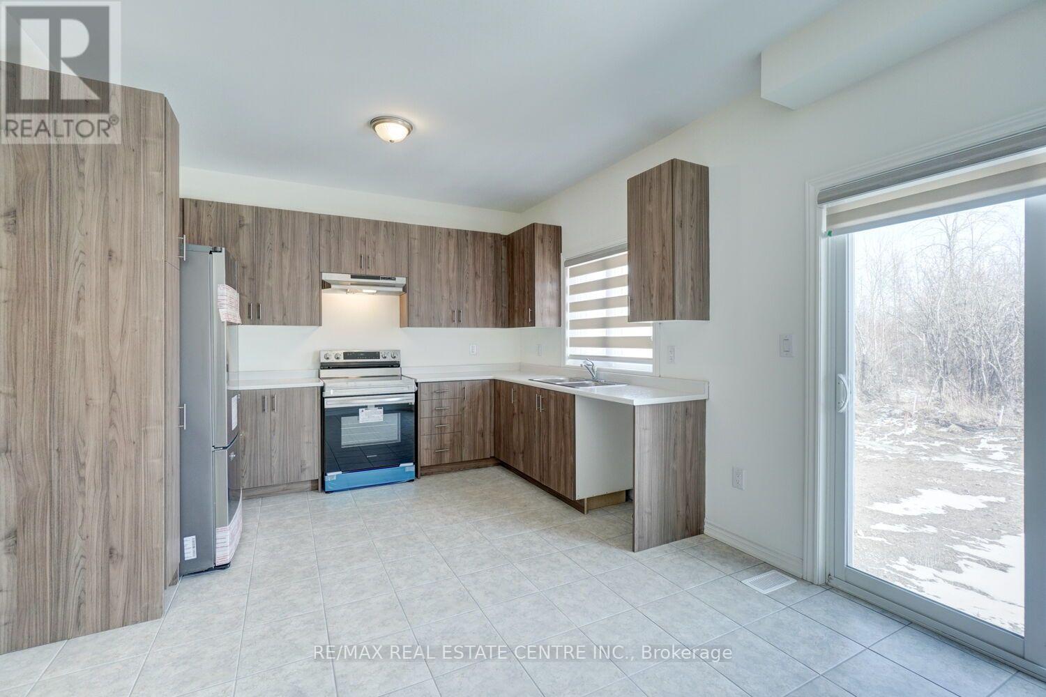 1202 Plato Drive, Fort Erie, ON photo 15