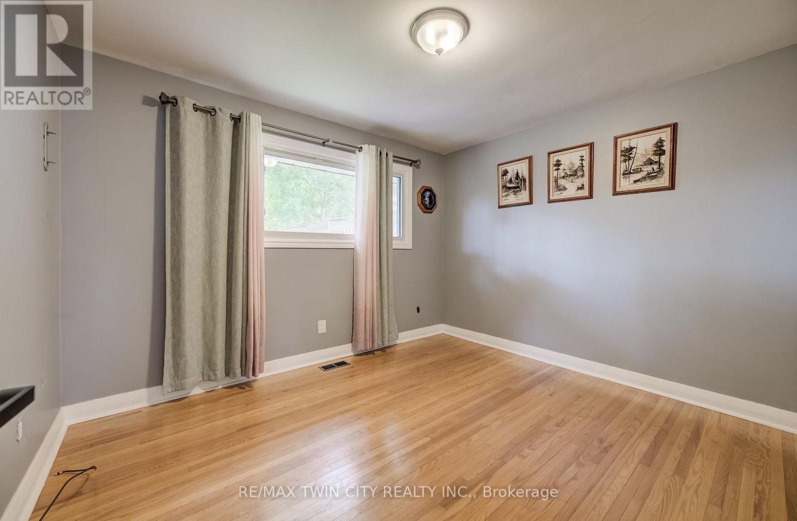 25 Culham Drive, Cambridge, ON photo 11