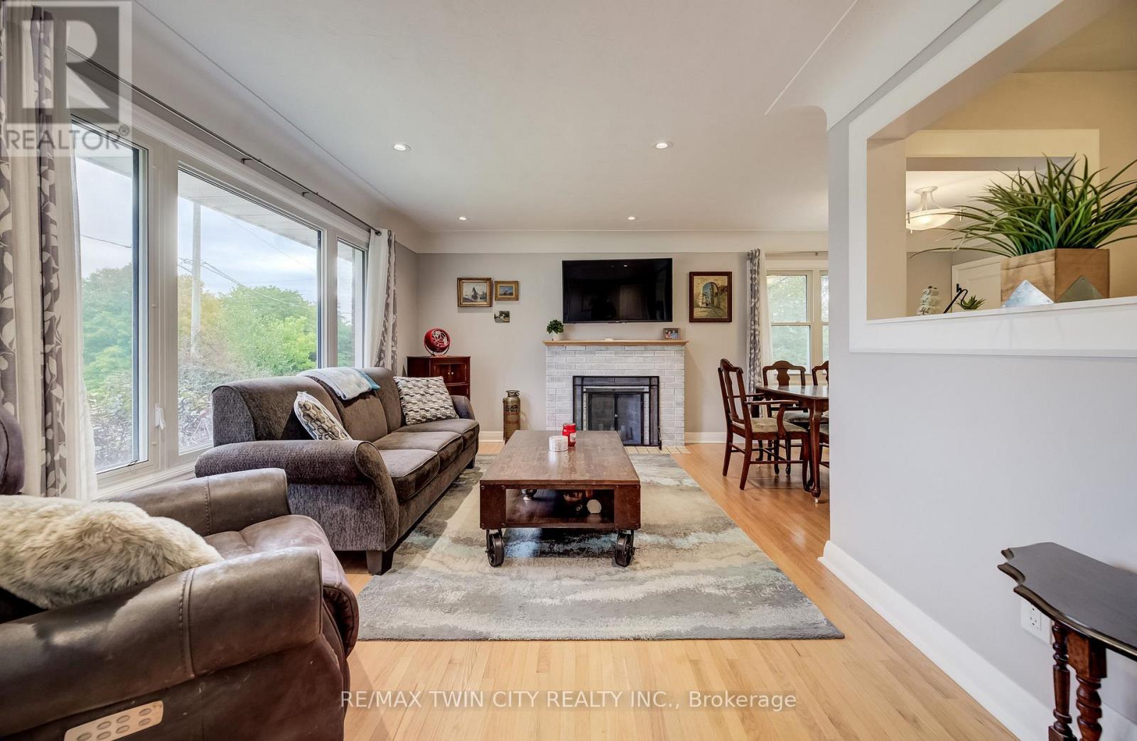 25 Culham Drive, Cambridge, ON photo 6