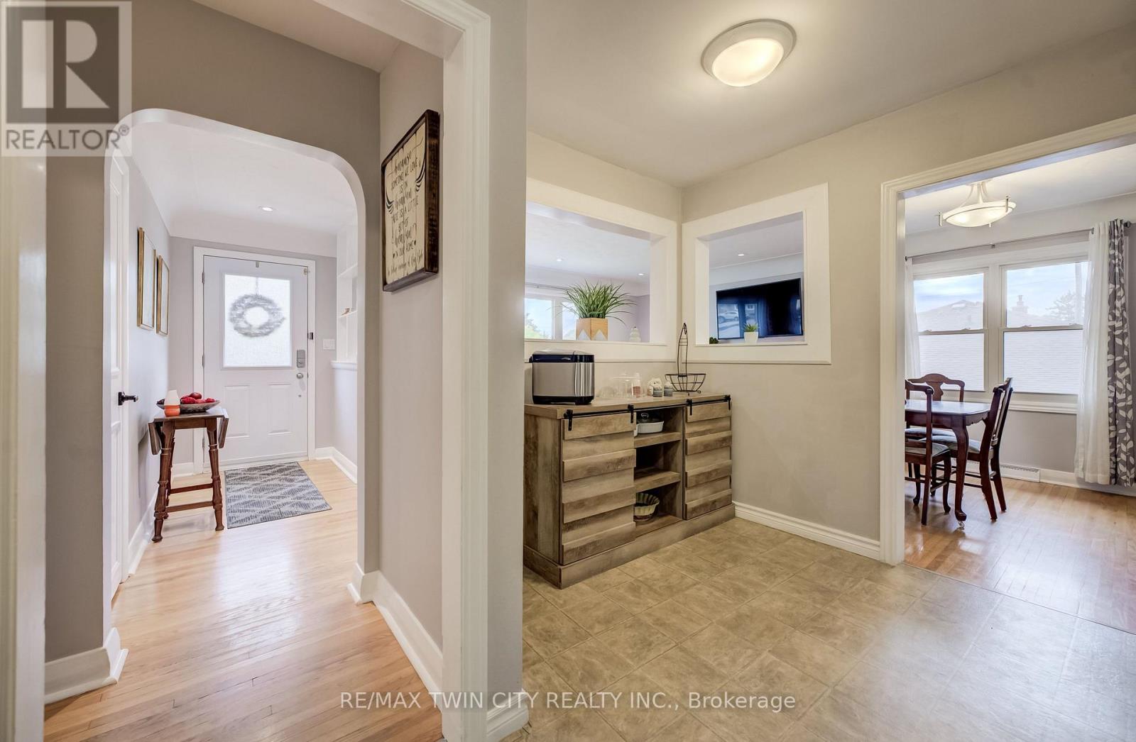 25 Culham Drive, Cambridge, ON photo 9