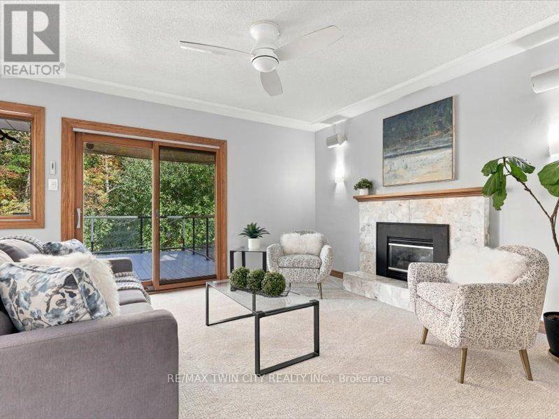 36 Maple Hill Drive, Kitchener, ON photo 10
