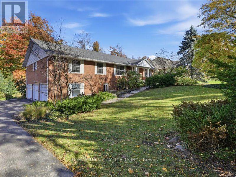 36 MAPLE HILL DRIVE — photo 2
