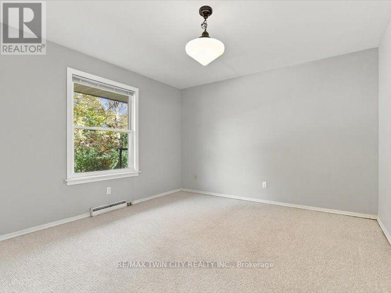 36 Maple Hill Drive, Kitchener, ON photo 26