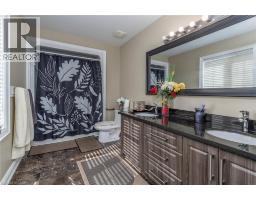 Family room - 147 Federal Street, Stoney Creek, ON L8E0H3 Photo 15
