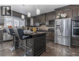 Eat in kitchen - 147 Federal Street, Stoney Creek, ON L8E0H3 Photo 6