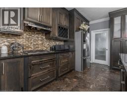 4pc Bathroom - 147 Federal Street, Stoney Creek, ON L8E0H3 Photo 8
