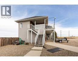 Family room - 74006 Rr204, Rural Lethbridge County, AB T1K8G8 Photo 7