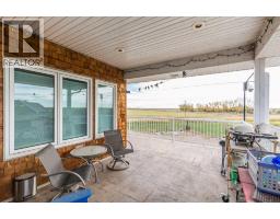 74006 Rr204, Rural Lethbridge County, AB T1K8G8 Photo 14