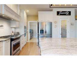5795 167 Street, Surrey, BC V3S9T5 Photo 6