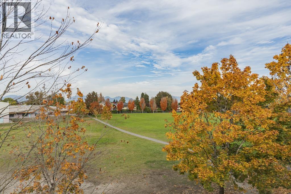 #31-9533 GRANVILLE Avenue, Richmond