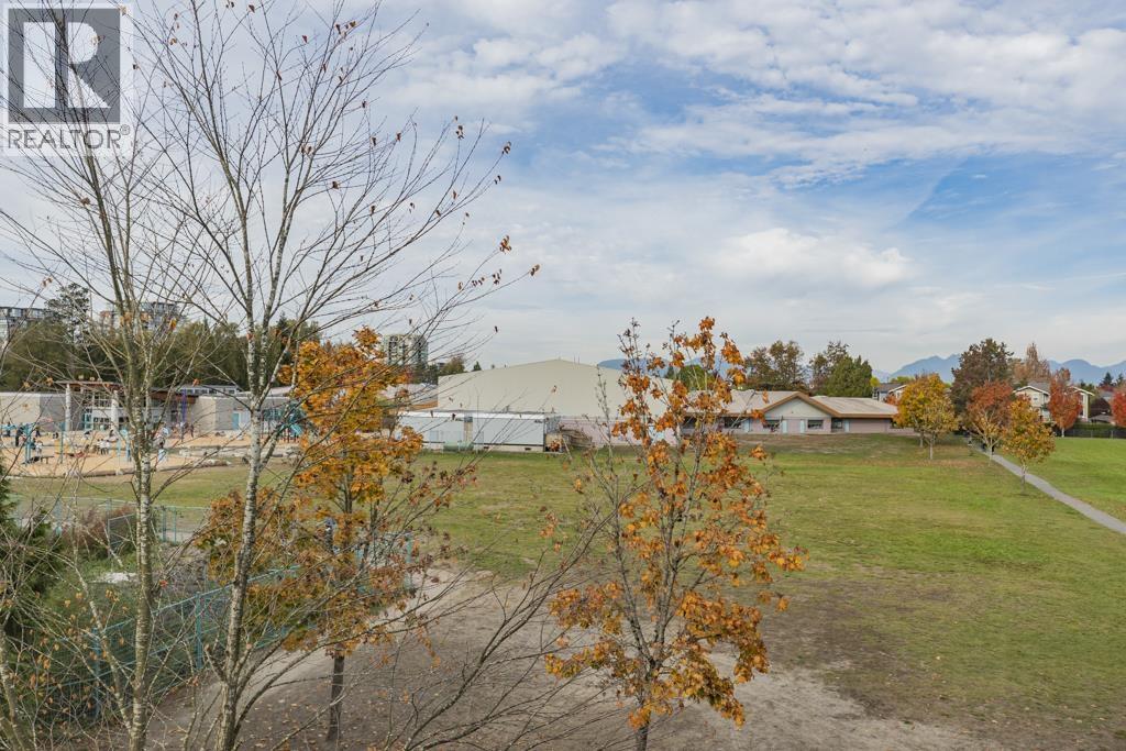 #31-9533 GRANVILLE Avenue, Richmond