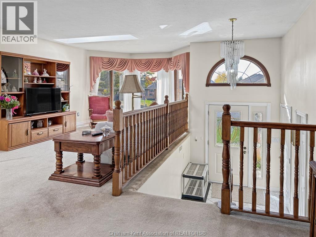 223 GARDEN Path, Chatham — photo 10