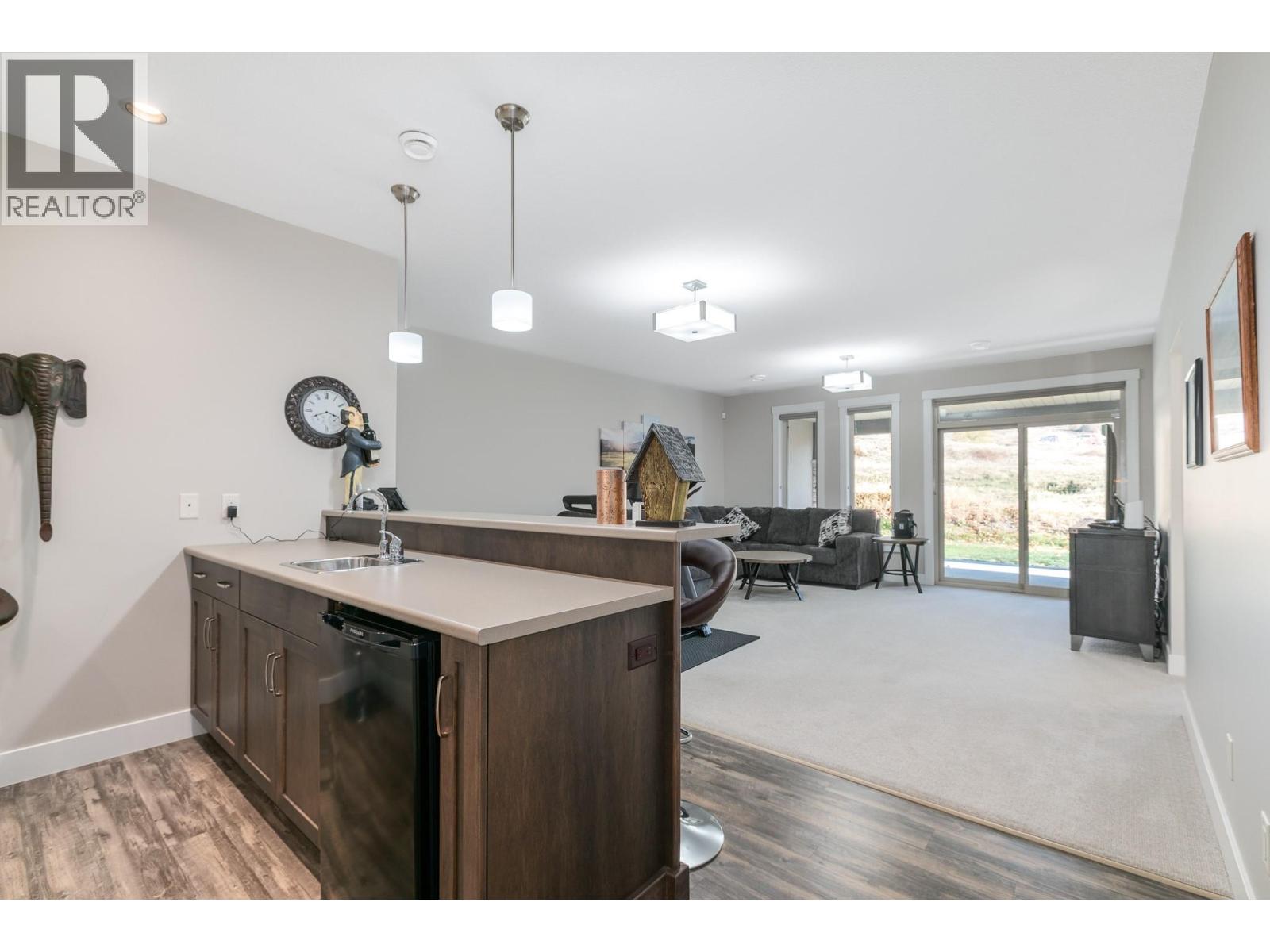 36 1836 Tower Ranch Boulevard, Kelowna