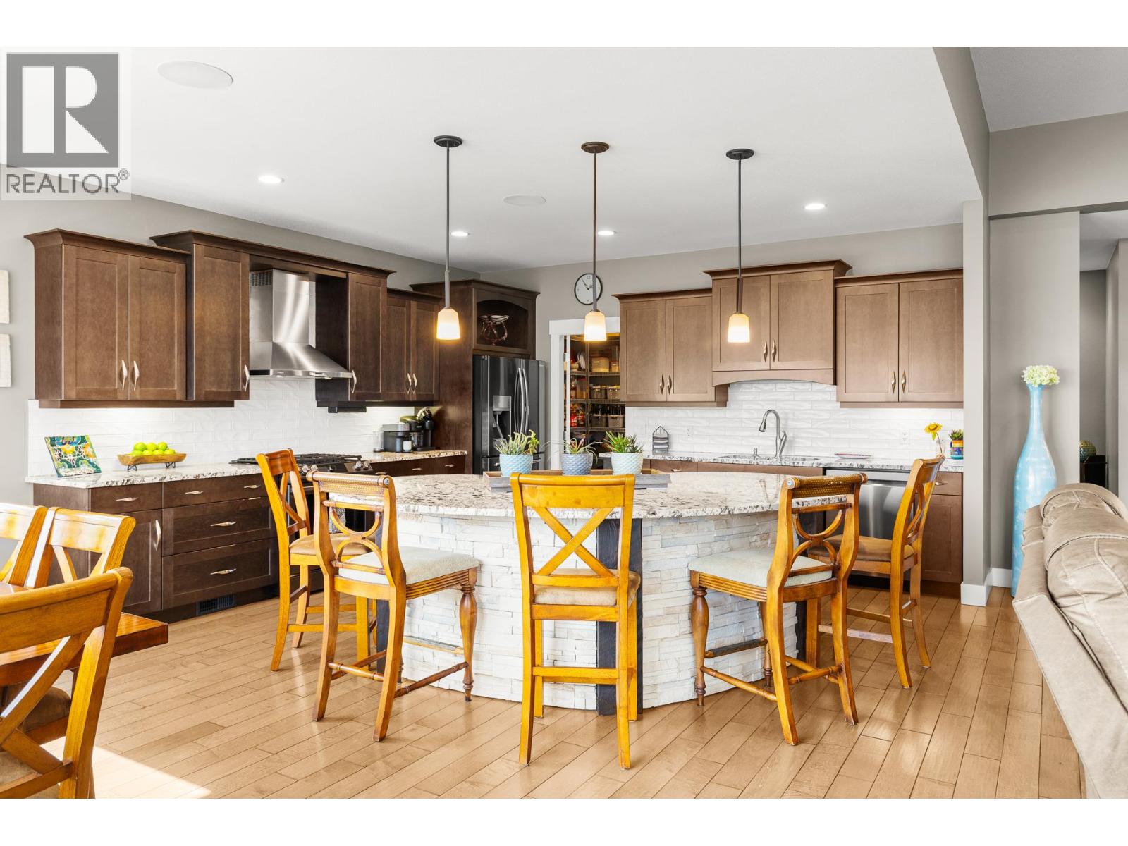  13071 East Ridge Drive, Lake Country