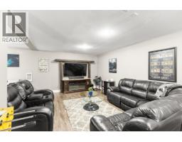 13071 East Ridge Drive, Lake Country, BC V4V2P9 Photo 43